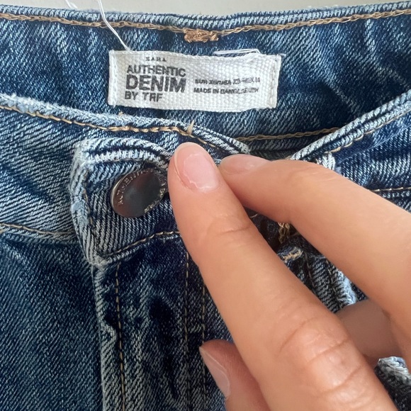 Denim mini skirt - Picture 3 of 3